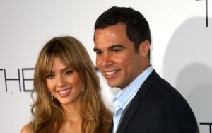 Jessica Alba i Cash Warren na wychodnym