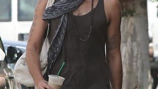 Dla niego buty mogłyby nie istnieć (FOTO)