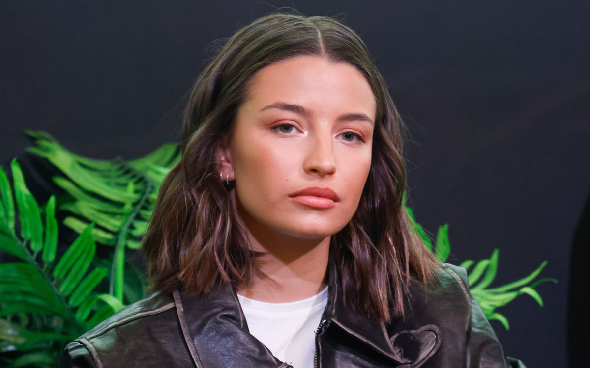 Julia Wieniawa ma żal do nauczycieli: “Dolewali oliwy do ognia. W liceum często podcinali mi skrzydła”