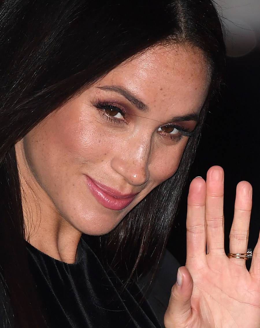 BRZYDKIE stopy Meghan Markle w stylizacji za ponad 4 tys. funtów