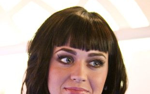 Katy Perry prawie połknęła pierścionek zaręczynowy