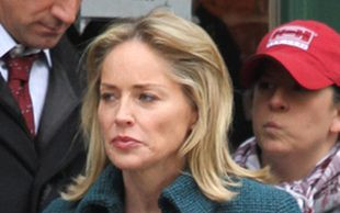 Sharon Stone też chodzi do pracy (FOTO)