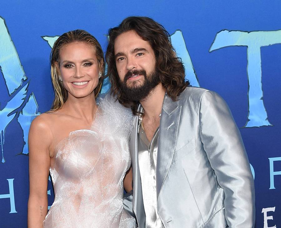Heidi Klum w zwiewnej sukni niczym rusałka wynurzająca się z mgły na premierze Avatara (ZDJĘCIA)