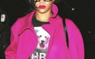 Rihanna chwali się świątecznymi łupami (FOTO)