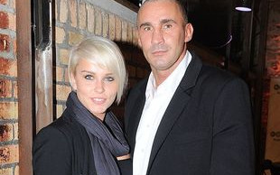 Czy to nowa dziewczyna Salety? Ładna! (FOTO)