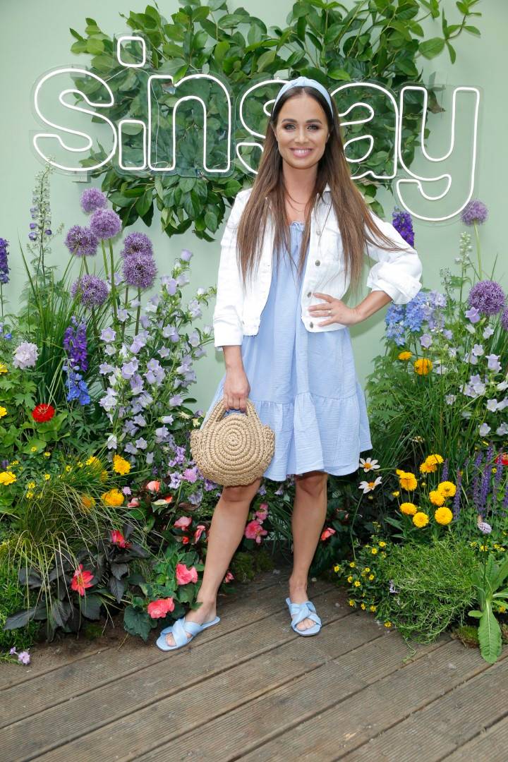 Ukwiecone gwiazdy z dziećmi na Evencie Sinsay: Wyluzowana Opozda, Maja Hyży z córeczką i ogromnym brzuszkiem, Rafał Maślak z rodziną