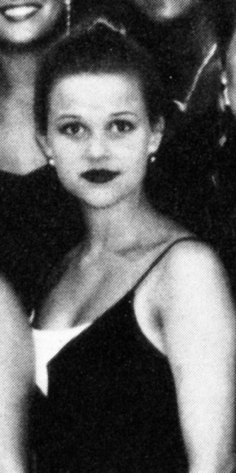 Szok! Tak wyglądały gwiazdy na swoich maturalnych balach