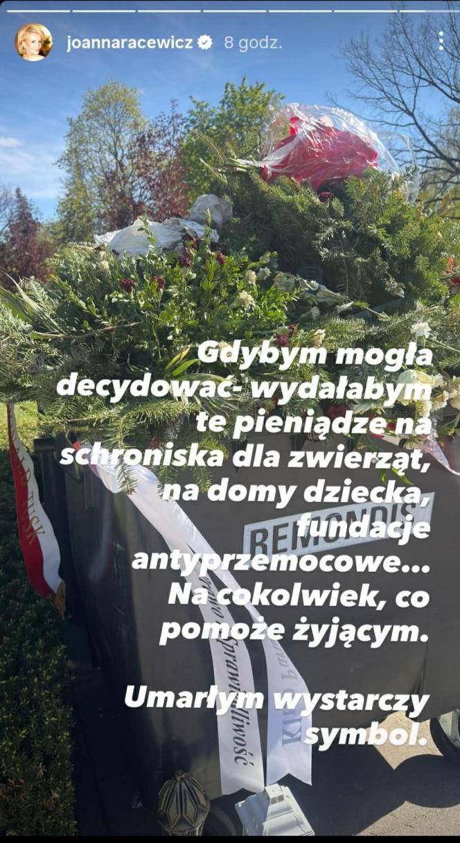 To stało się z wieńcami od Tuska i Nawrockiego, fot. Instagram