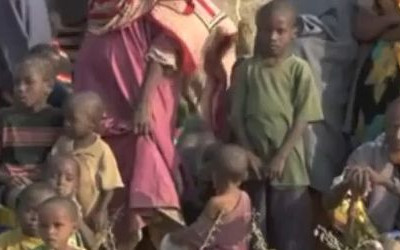 Polscy artyści śpiewają dla głodującej Afryki [VIDEO]