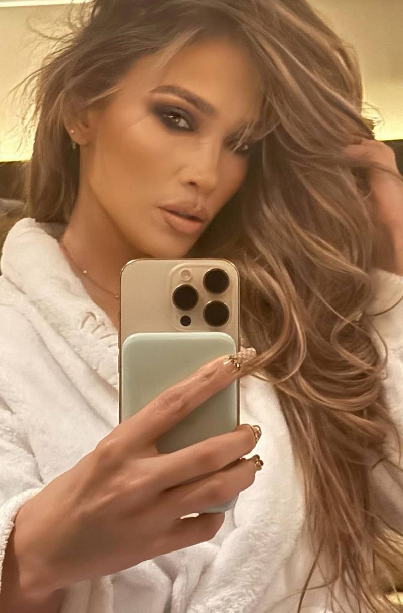 Tak Jennifer Lopez świętowała 56. urodziny w towarzystwie polskich celebrytek…