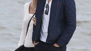 Tom Hiddleston nie wytrzymał i zapytany o Taylor Swift, odpowiedział…