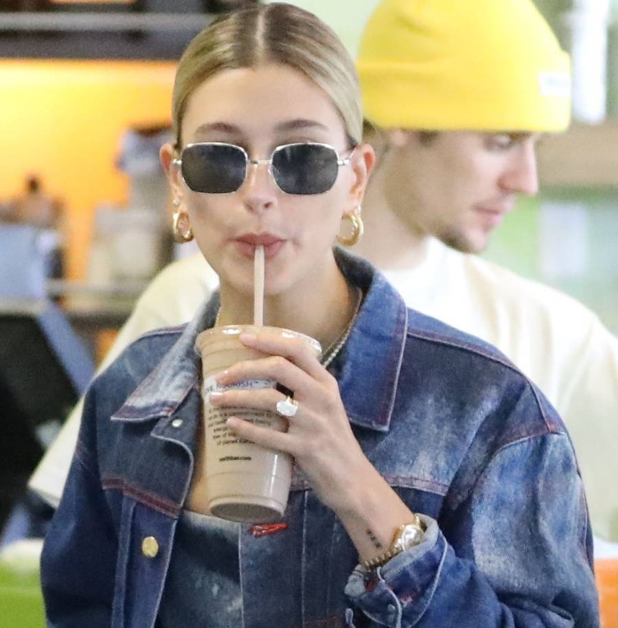 Bieberowie przyłapani z obrączką na palcu. Mamy zbliżenie!