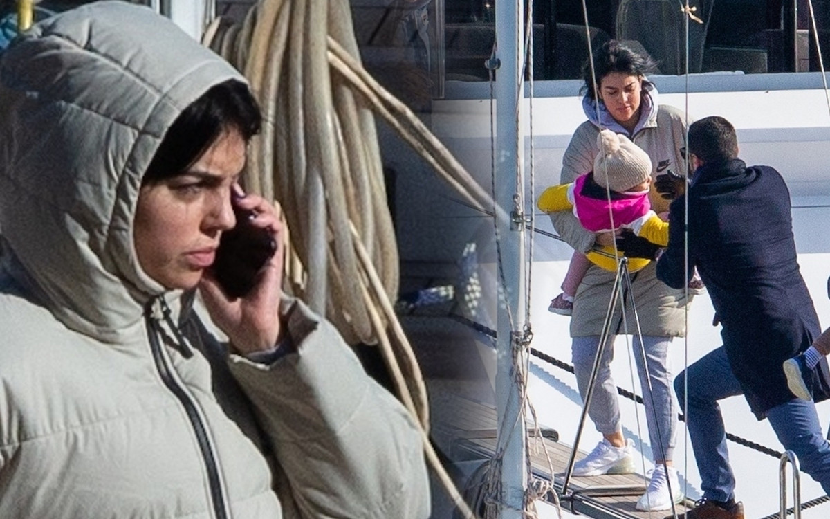 Georgina Rodriguez w wielkiej kurtce. Zabiera dzieci na jacht (ZDJĘCIA)