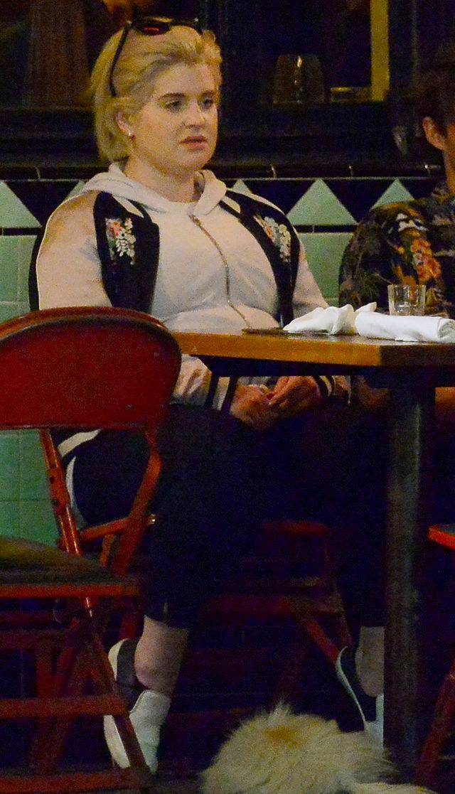 Kelly Osbourne znów dopadł efekt jojo (ZDJĘCIA)