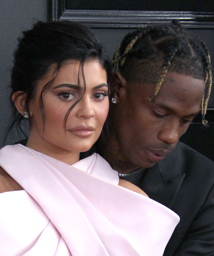 Kochająca makijaż Kylie Jenner