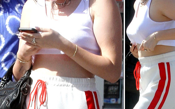 Ona nigdy nie zostanie ikoną mody (ZDJĘCIA)