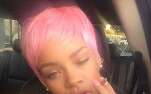 Rihanna ma różowe włosy! (FOTO)