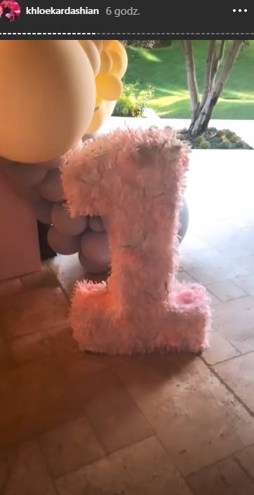 Bajkowe urodzinki córki Khloe Kardashian – True