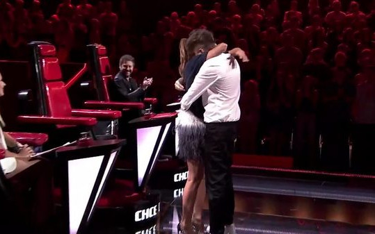 Adrian Wojtków w The Voice złapał Edytę Górniak ZA PUPĘ