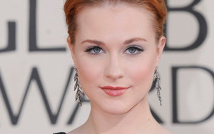 Evan Rachel Wood prowokuje  w magazynie GQ (FOTO)