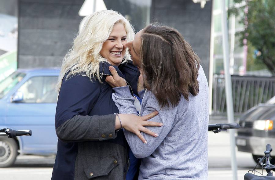 Piotr Stramowski w długich włosach