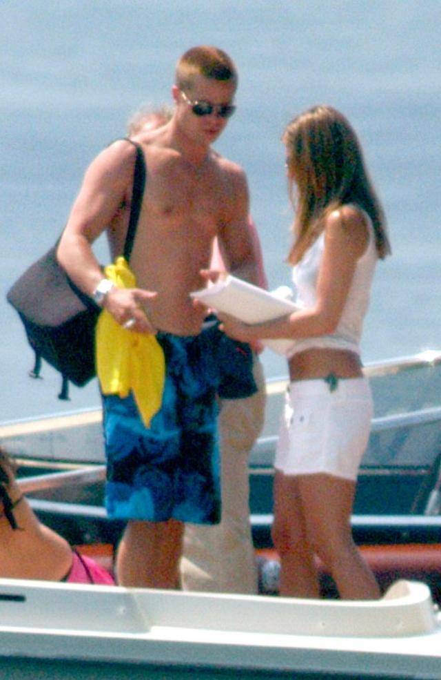 Brad Pitt chce TO powiedzieć Jennifer Aniston