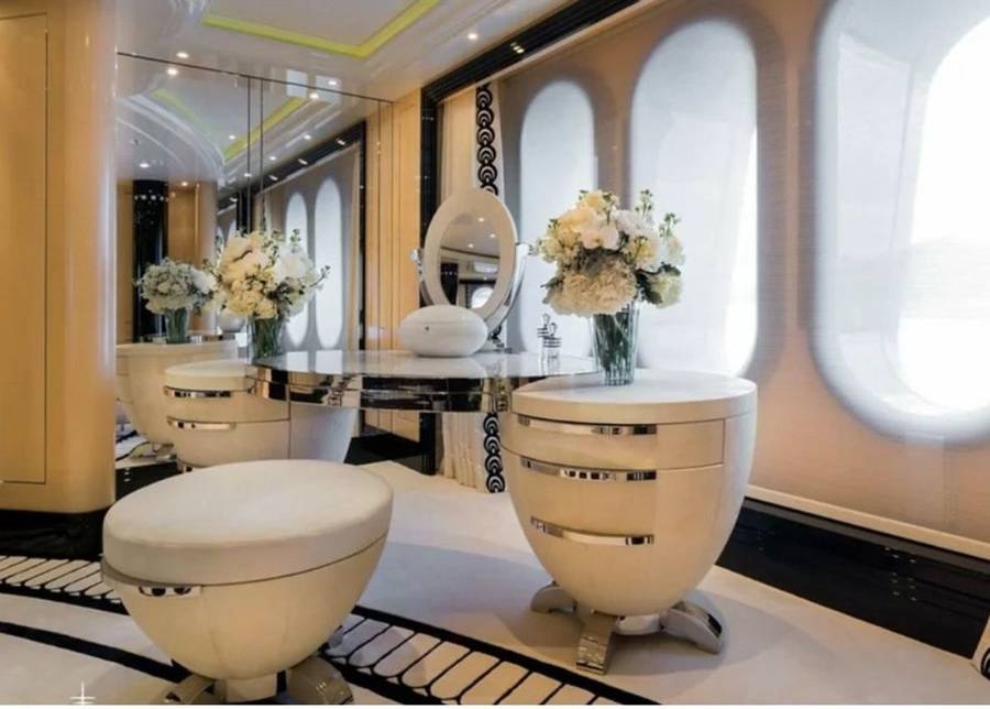 Wyciekły zdjęcia wnętrz jachtu Kulczyka. Luksus to za mało powiedziane (FOTO)