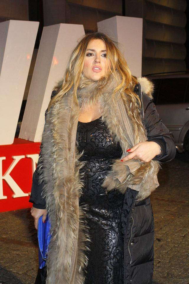 Będziesz w szoku, gdy zobaczysz, jak wygląda Karolina Szostak w spodniach (FOTO)