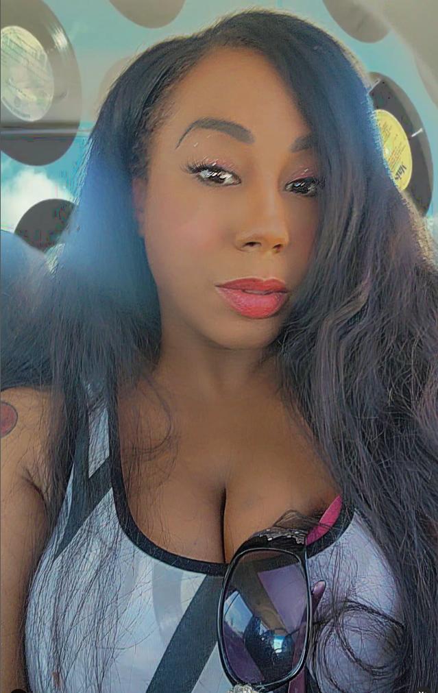 Tancerka gogo ujawnia, KTO bawił się u Diddy'ego! 