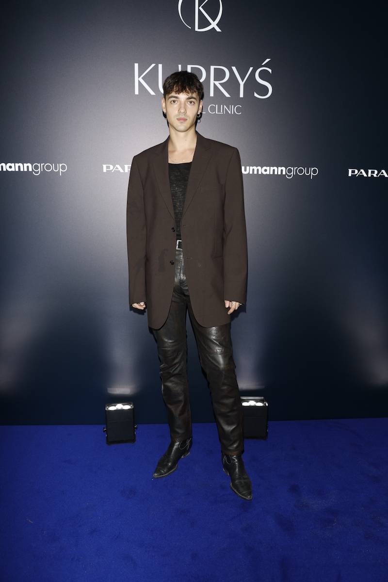 Celebryci na otwarciu kliniki dentystycznej. Ewa Minge, Joanna Ibisz w zaawansowanej ciąży, Radek Pestka z “Top Model”…