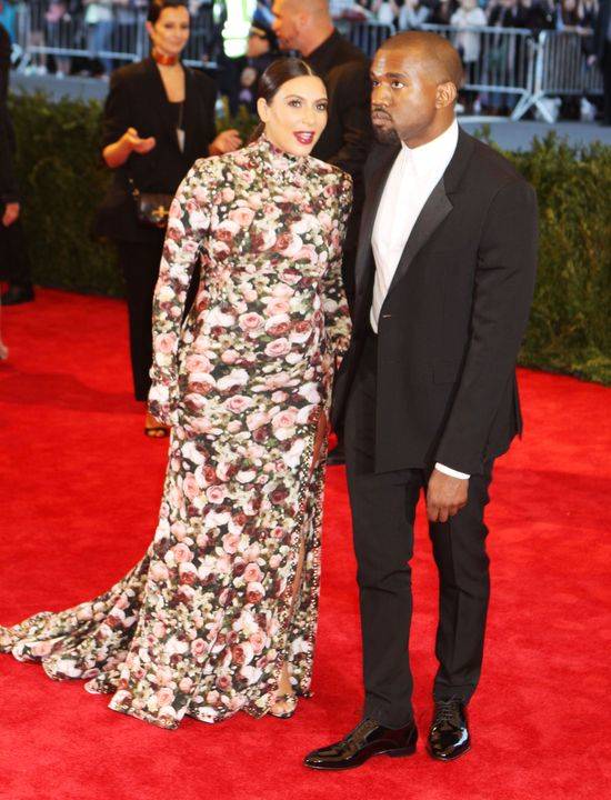 Tak Kim Kardashian prezentowała się w pierwszej ciąży