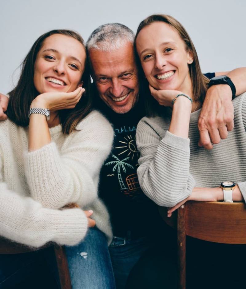 To siostra zaraziła Igę Świątek tenisem. Co dziś robi? “Miałyśmy z Igą stawiane wyzwania od najmłodszych lat”