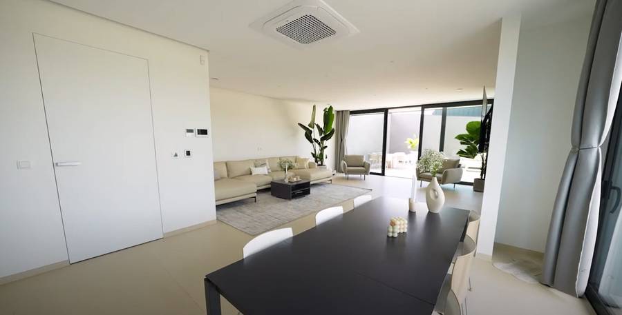 Friz i Wersow kupili razem DOM! Całkowicie futurystyczny, inny niż wszystkie (ZDJĘCIA)