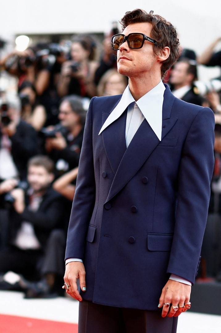 Olivia Wilde i Harry Styles NAJLEPIEJ UBRANĄ parą na czerwonym dywanie w Wenecji!