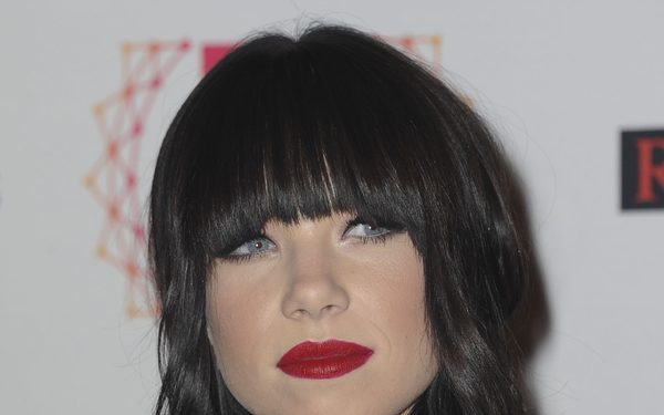 Fryzury Carly Rae Jepsen
