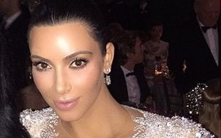 Kim inspirowała się Kim w wyborze kreacji na galę MET?