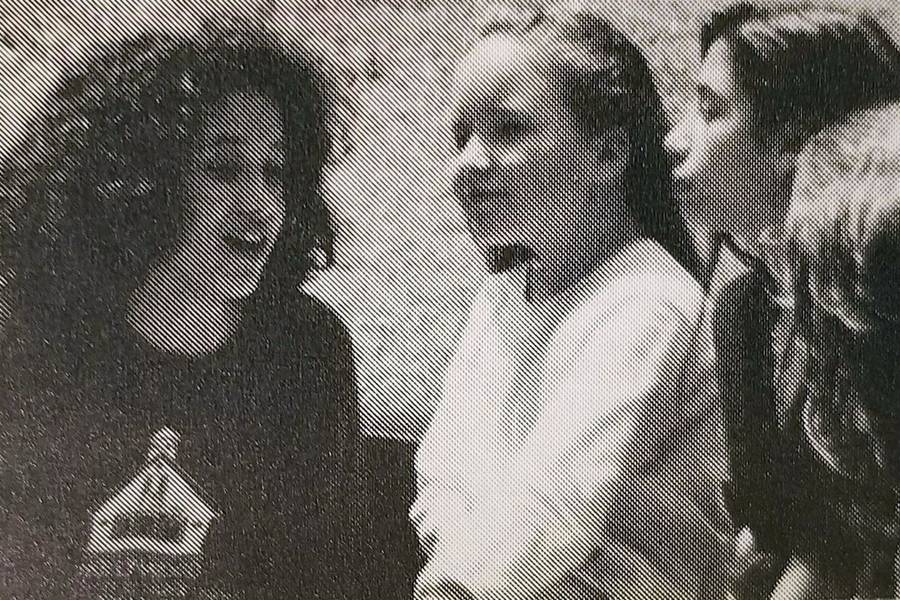 Meghan Markle ma naturalnie MOCNO KRĘCONE włosy