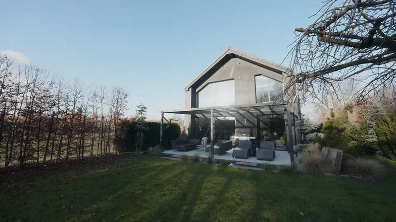 Dom Friza i Wersow, fot. YouTube