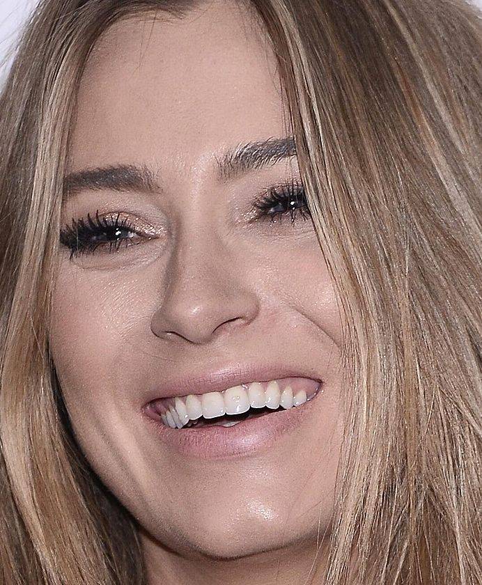 ZOOM na twarze gości pokazu Łukasza Jemioła