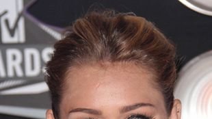 Miley Cyrus powiększyła sobie usta? (FOTO)