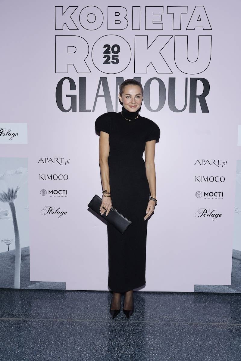 Plejada gwiazd na gali Kobieta Roku Glamour! Śnieżna Doda, prawie naga Julia Wieniawa, Sandra Kubicka, Steczkowska