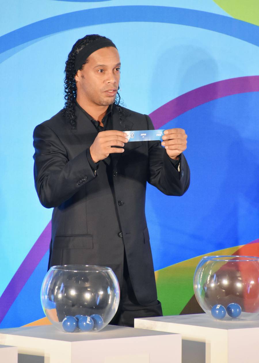 Najbardziej oryginalne FRYZURY piłkarzy