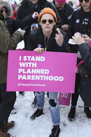 ffn-sho-swd-sundance-protest-012117-52289730-R1