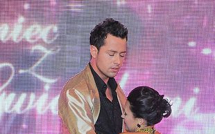 Anna Popek klei się do partnera (FOTO)