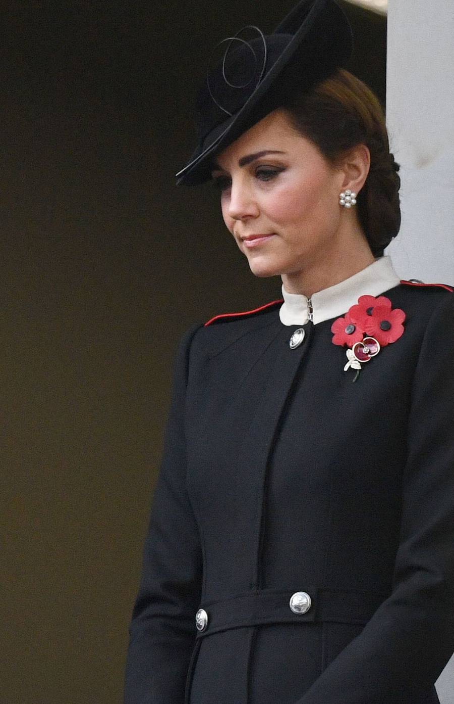 Księżna Kate i księżna Meghan na obchodach rocznicy zakończenia wojny