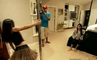 Młodsze siostry Kim Kardashian (VIDEO)