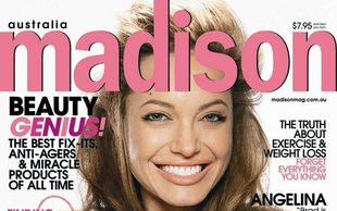 Angelina Jolie z małym Knoxem