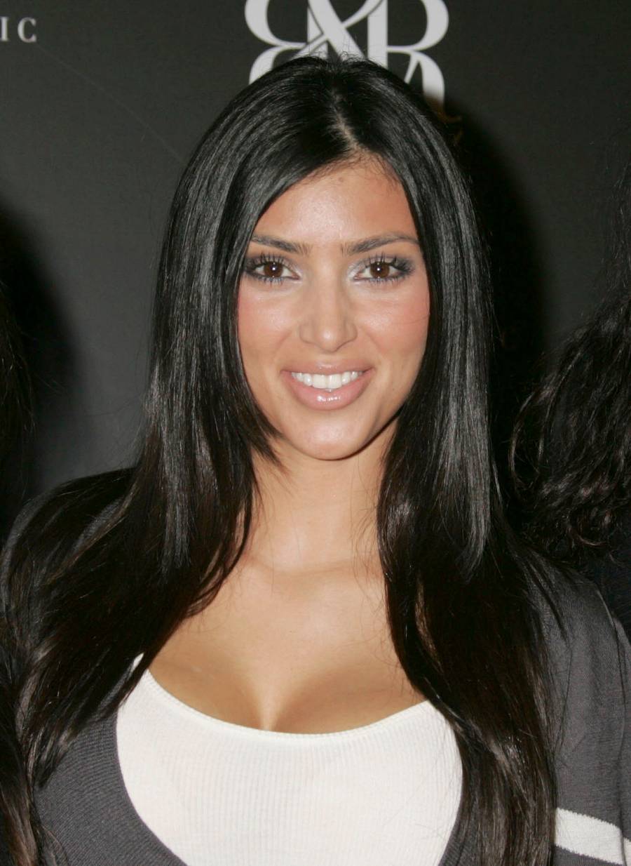 Wszystkie fryzury KIM KARDASHIAN! (ZDJĘCIA)