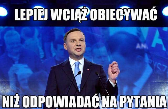 Memy po debacie – internauci komentują