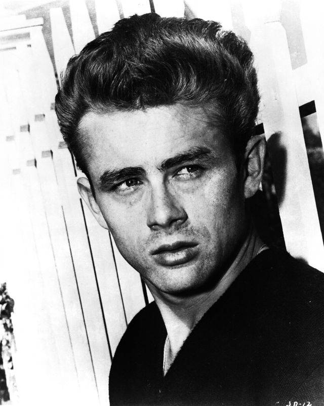 Karp,100 desek sedesowych i boczek? Jak sławy gwiazdorzą w hotelach?